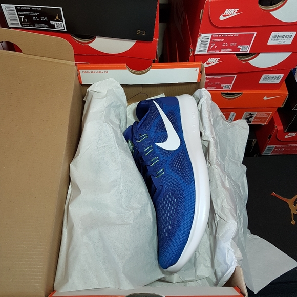 NIKE FREE ROYAL BLUE WOMEN'S US SIZE 8.5 BRAND NEW IN BOX - Picture 3 of 9